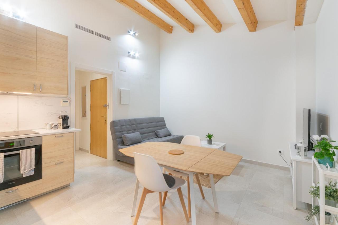 Nice City Center Apartment Vilanova i la Geltrú Exteriör bild